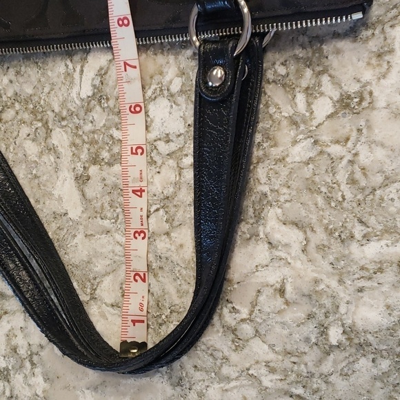 Coach Black Shoulder Bag - Picture 12 of 12